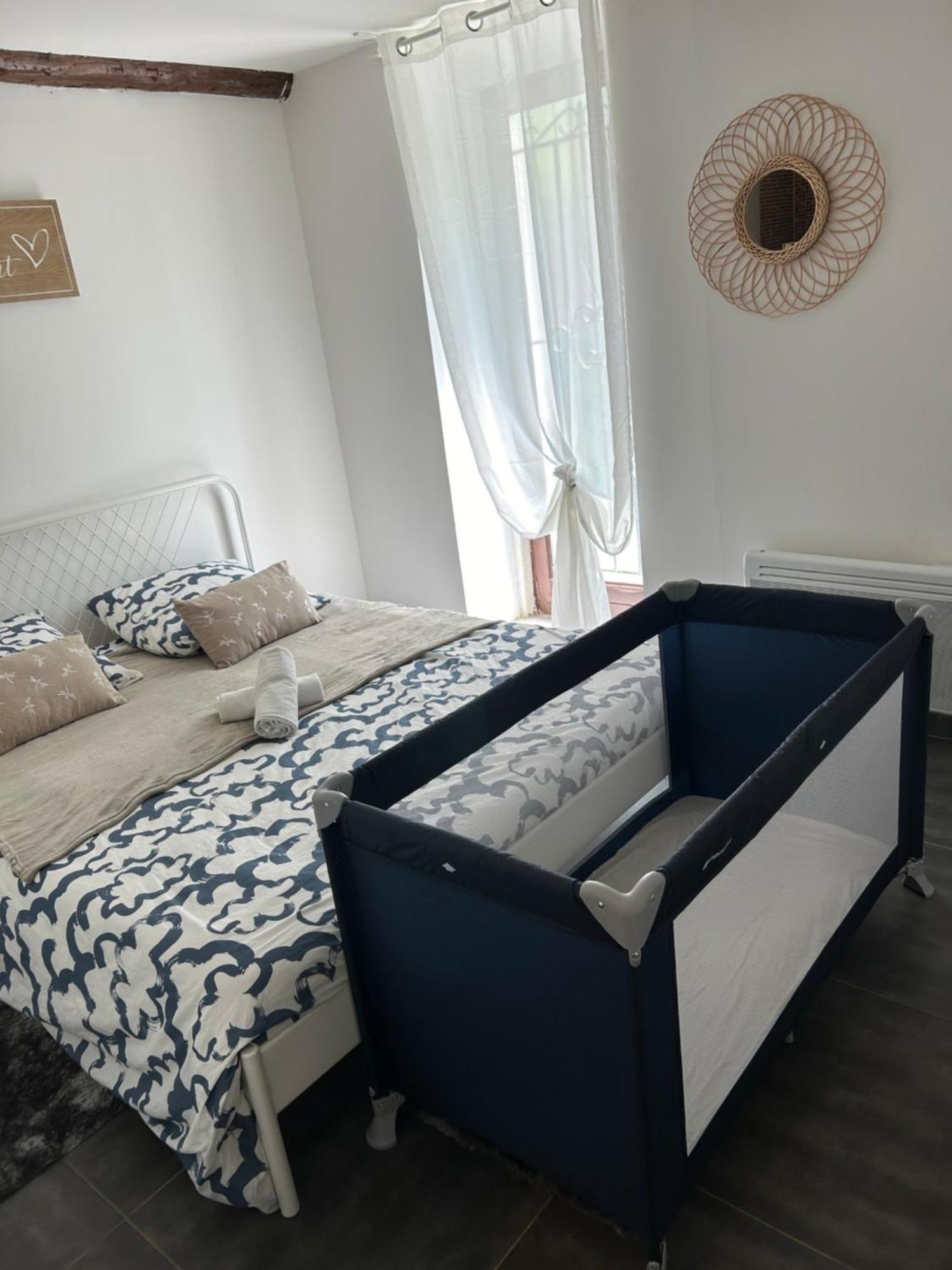 Appartement Avec Piscine Au Milieu Des Vignes Les Arcs-sur-Argens Dış mekan fotoğraf