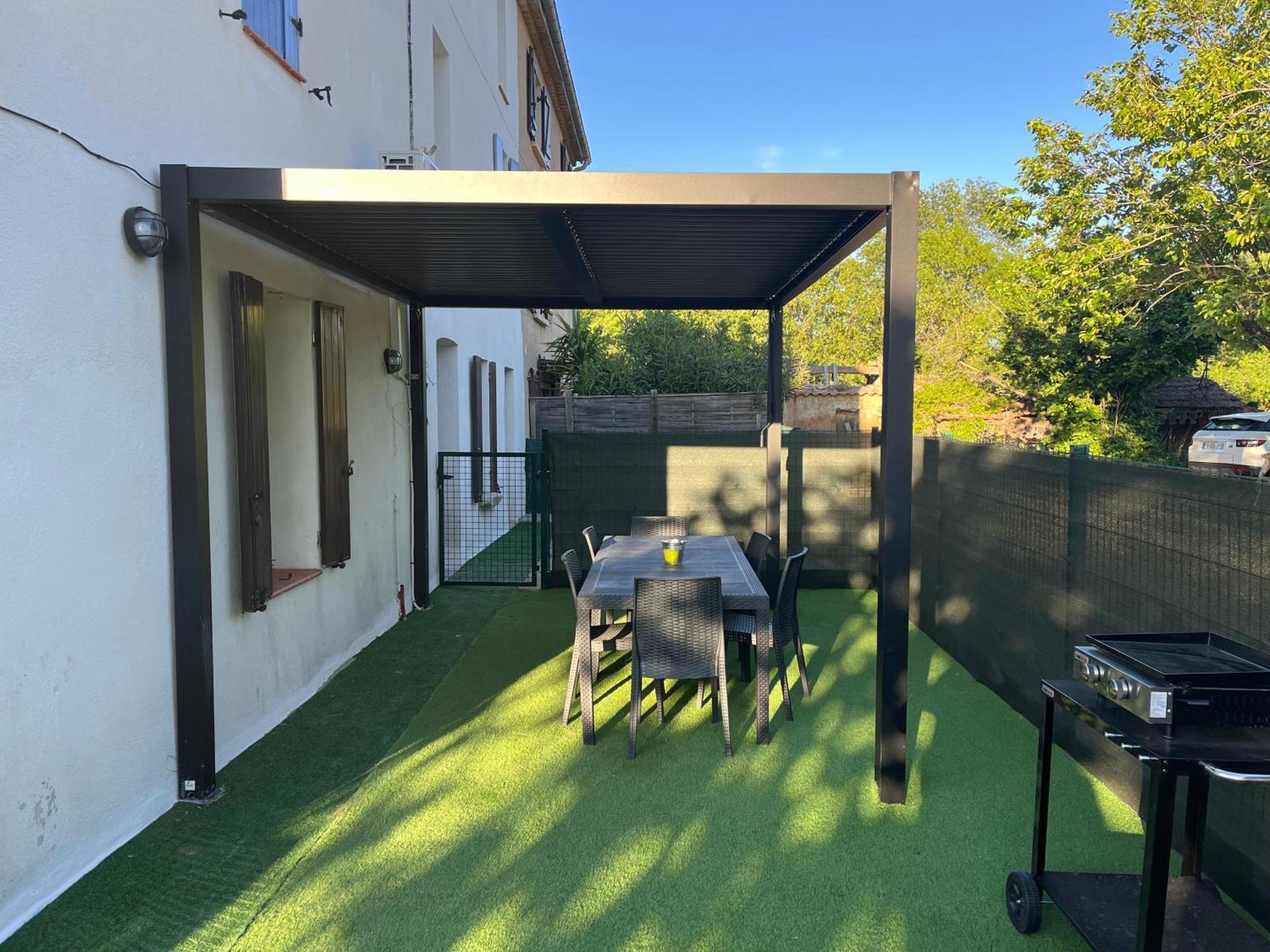 Appartement Avec Piscine Au Milieu Des Vignes Les Arcs-sur-Argens Dış mekan fotoğraf